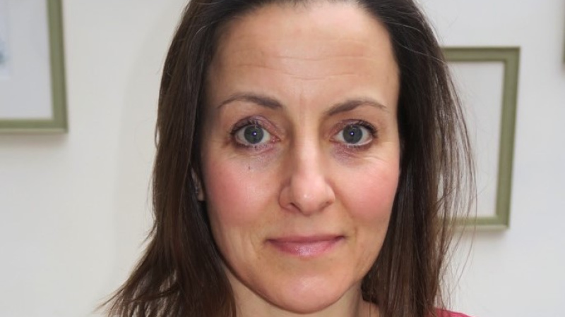 Pam mae adrodd am ddigwyddiadau yn helpu i wella eich sgiliau ciropractig a'r proffesiwn